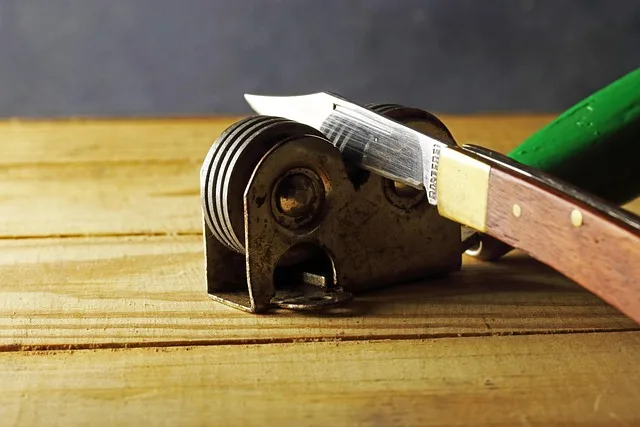 Afilador de cuchillos.